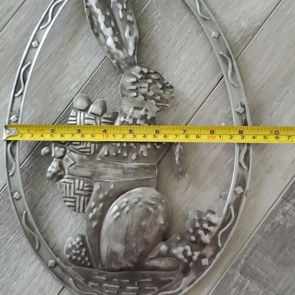 Metal Rabbit Sign - Picture 3 of 3